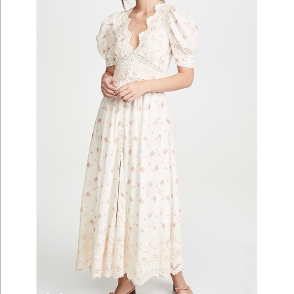 ISO!!!! LoveShackFancy Stacy dress in French cream!!!!💕🎀🫶